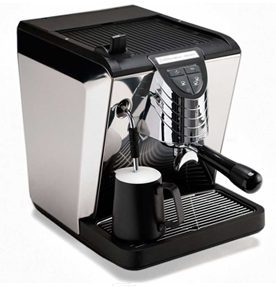 So sánh máy pha cà phê Nuova Simonelli và La Marzocco 9 may pha ca phe nuova simonelli oscar ii 2 1