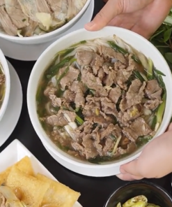 Khóa học nấu phở thìn (phở tái lăn) hấp dẫn để kinh doanh tại TPHCM