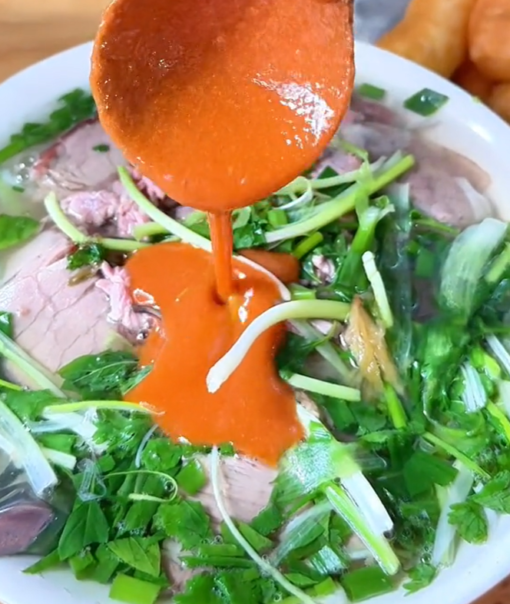 Khóa học nấu phở thìn (phở tái lăn) hấp dẫn để kinh doanh tại TPHCM